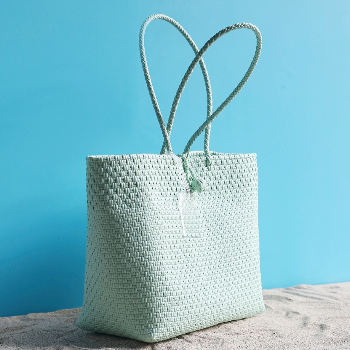 AIR MEDIUM SAGE GREEN