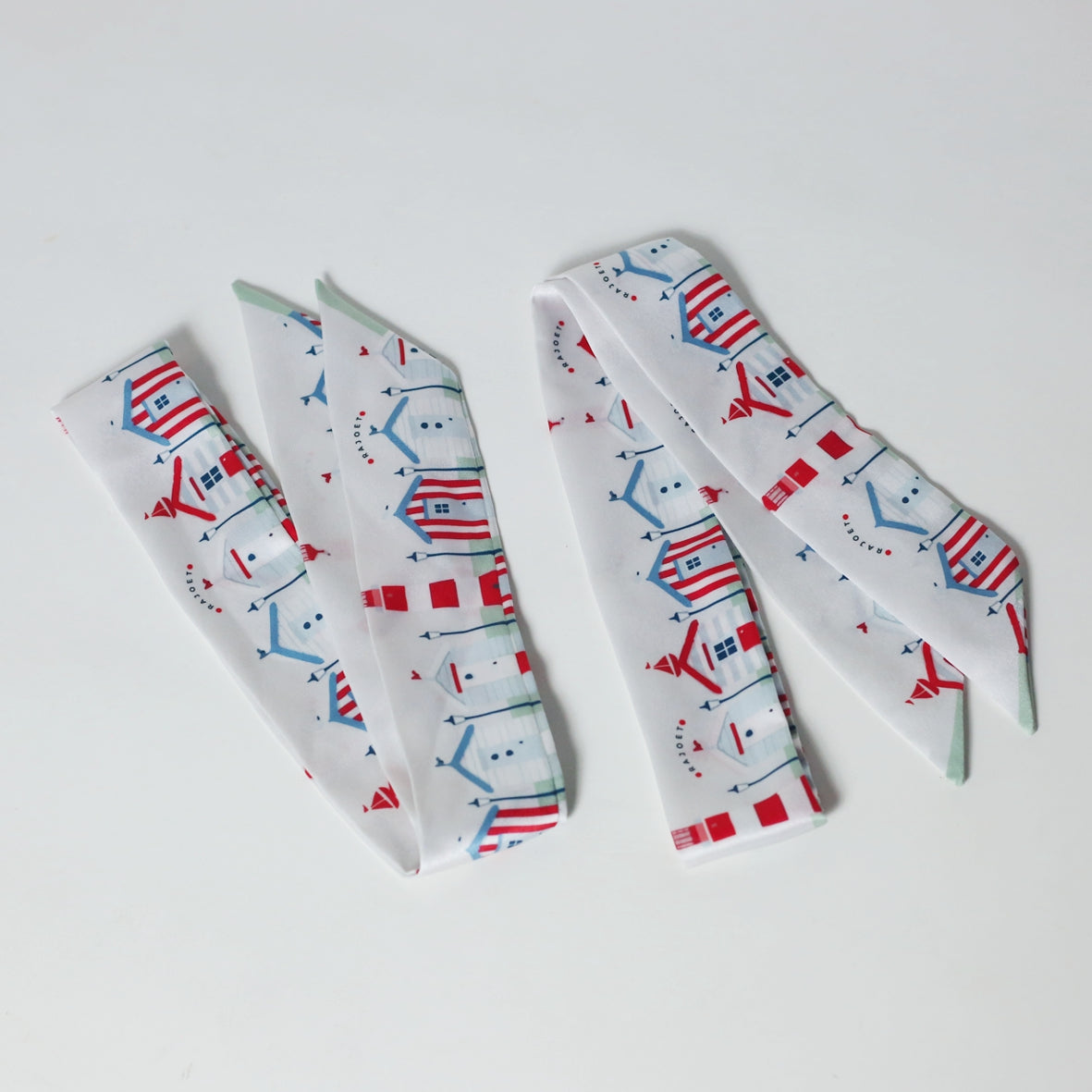 BUILD ME A BEACH HOUSE